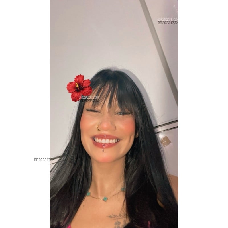 Acompanhante Gabi Oliveira - Feed