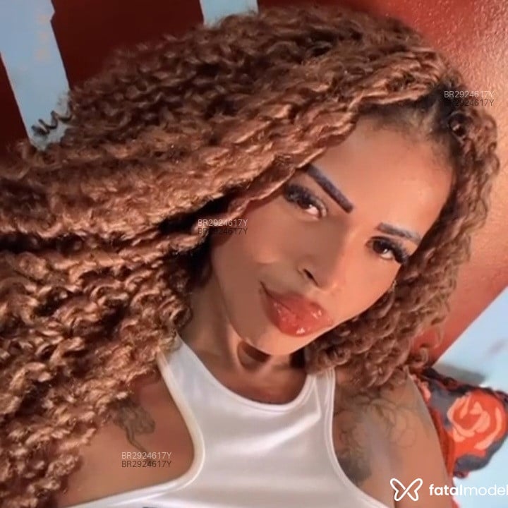 Acompanhante Wenndy Souza - Feed