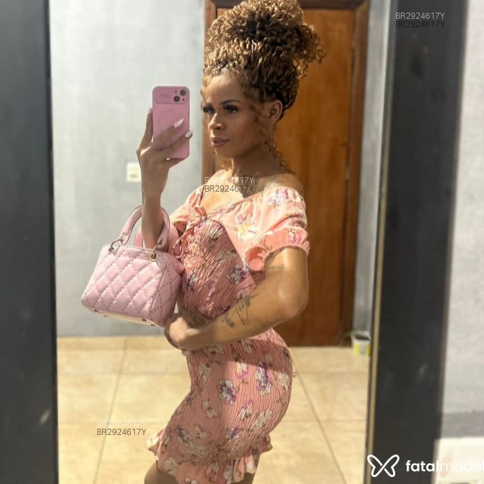 Acompanhante Wenndy Souza - Feed