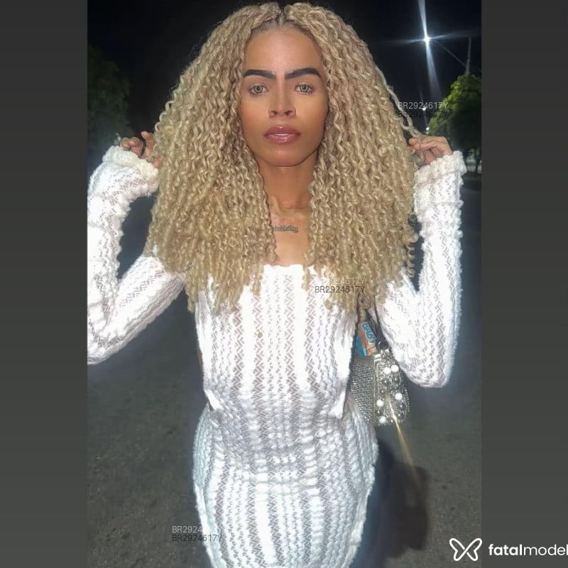 Acompanhante Wenndy Souza - Feed