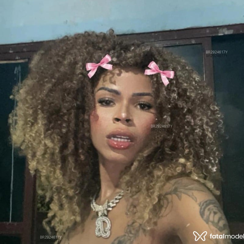 Acompanhante Wenndy Souza - Feed