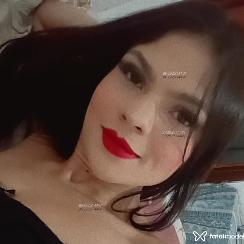 Acompanhante Isabelle - Feed