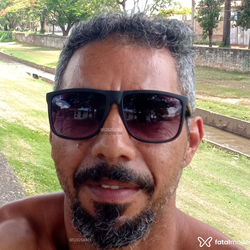 Acompanhante Leon Dioneres - Feed