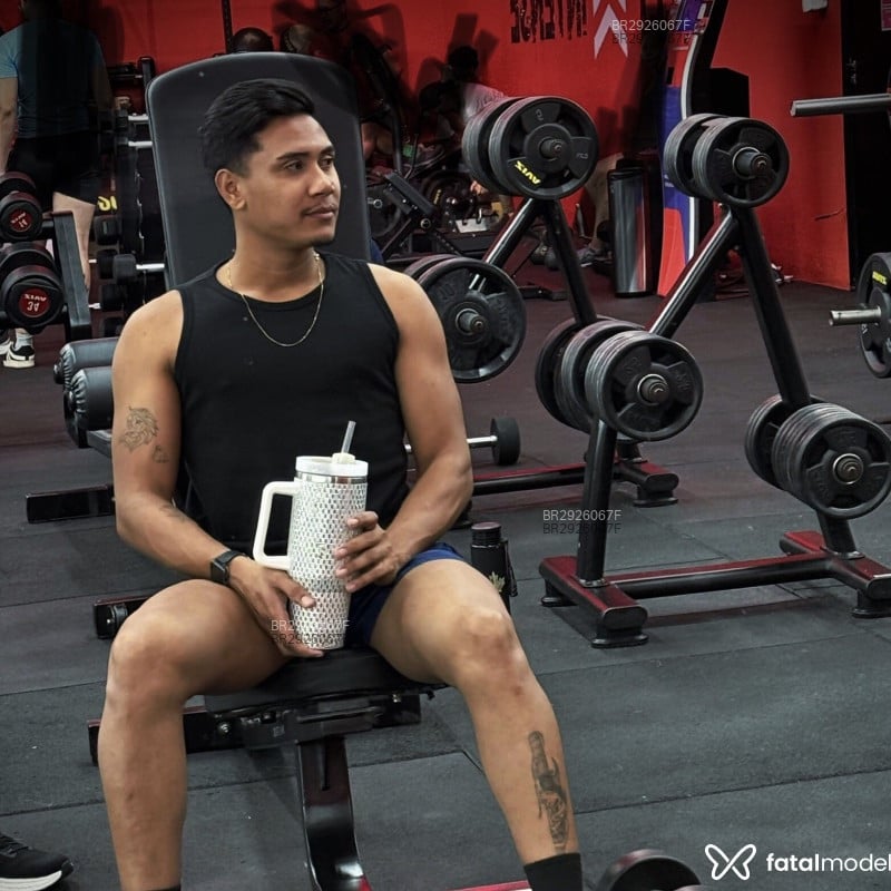 Acompanhante Ruan Tavares - Feed