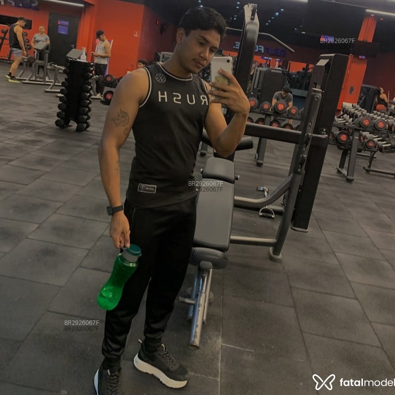 Acompanhante Ruan Tavares - Feed