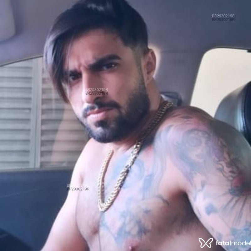Acompanhante Hassan - Feed