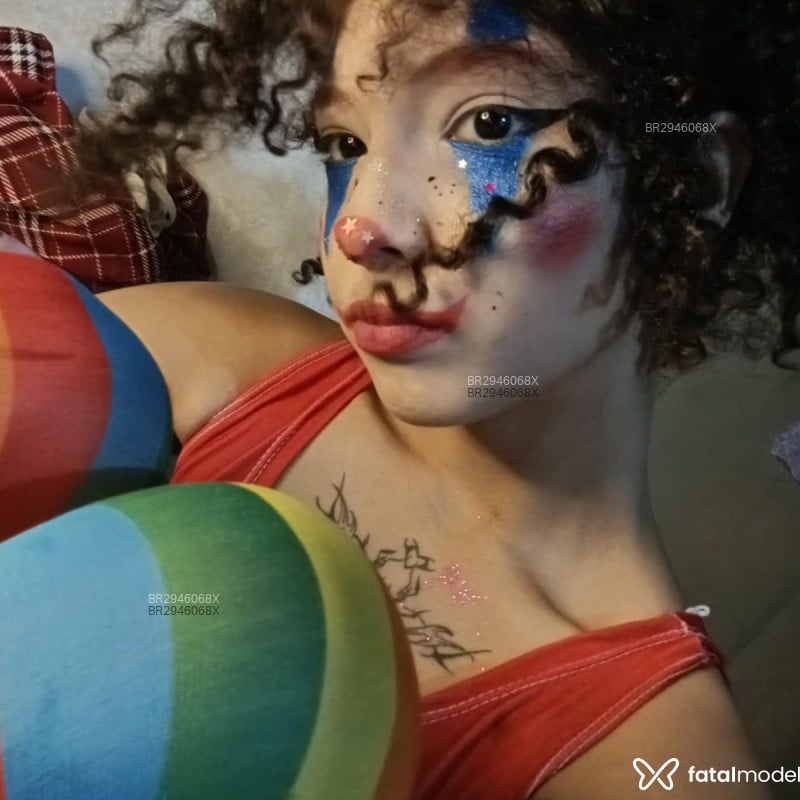Acompanhante Joaninha Paiacita - Feed