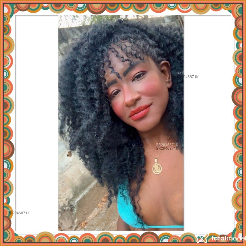 Acompanhante Chayene - Feed