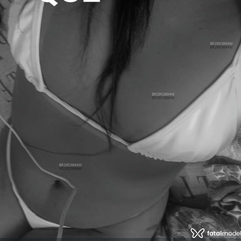 Acompanhante Penélope - Feed