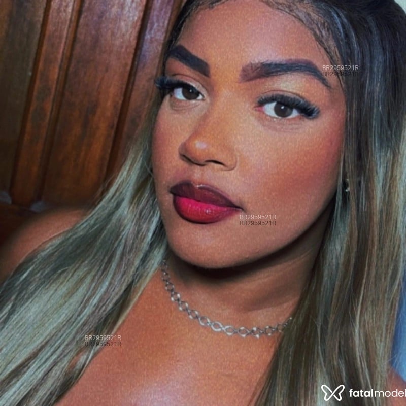 Acompanhante Stella Silva - Feed