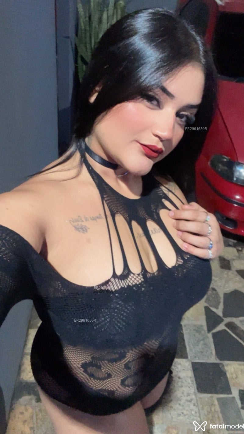 Acompanhante Isabella - Feed