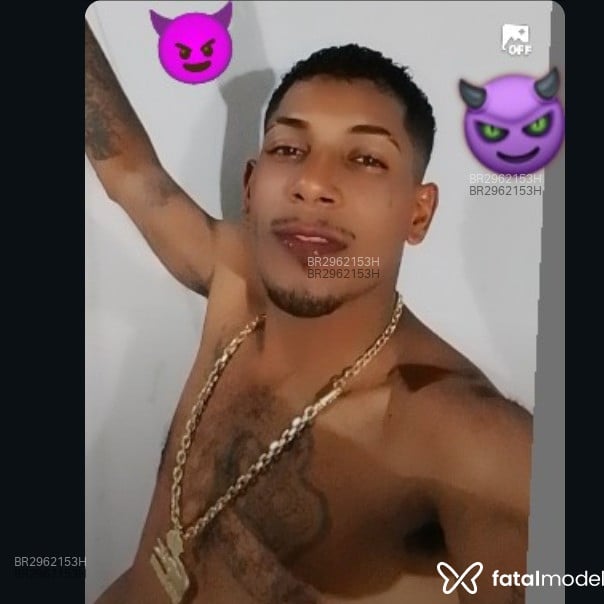 Acompanhante Negrão - Feed