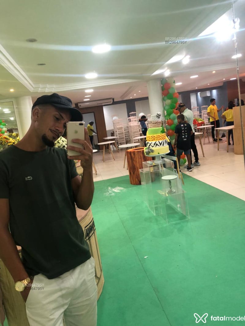 Acompanhante Murilo - Feed