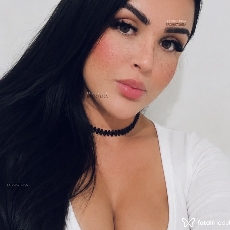 Acompanhante Carolina - Feed