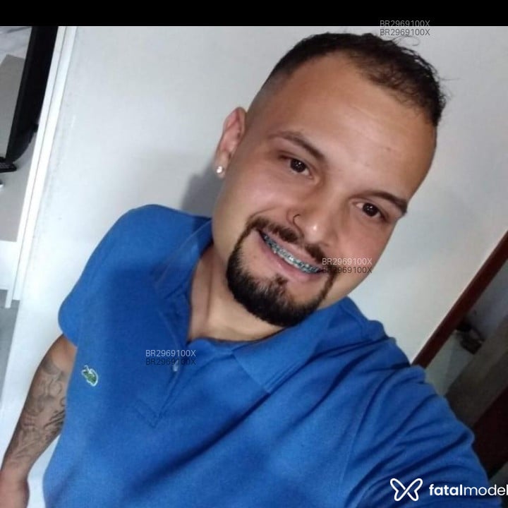 Acompanhante Ferreira - Feed