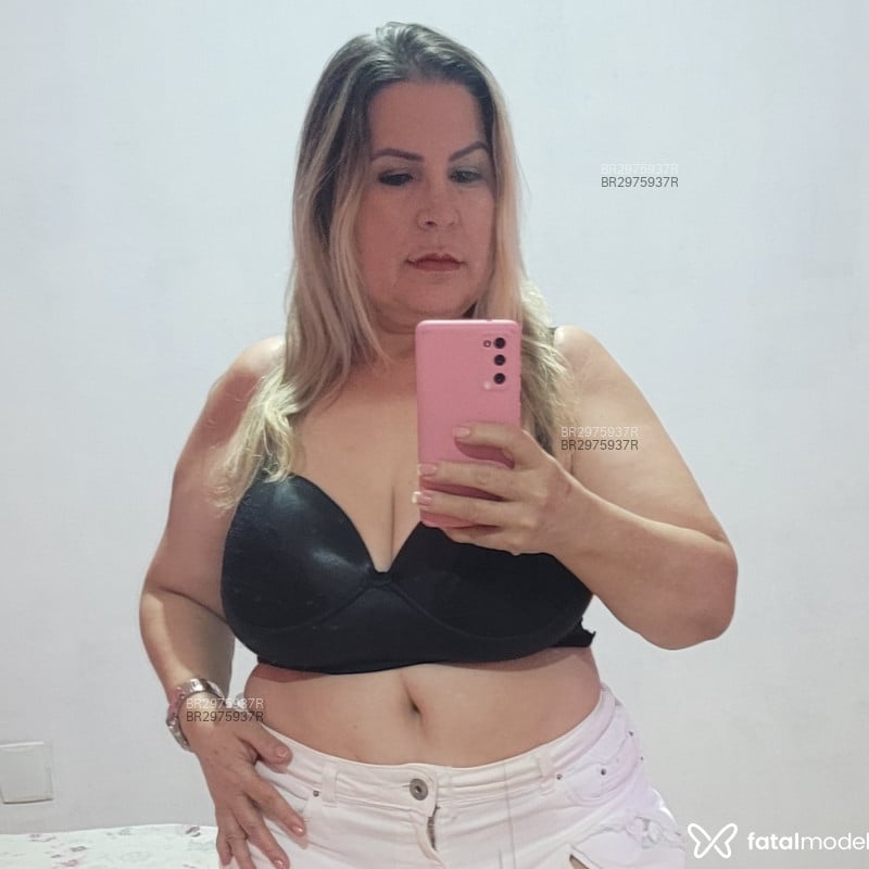 Acompanhante Clara Santos - Feed