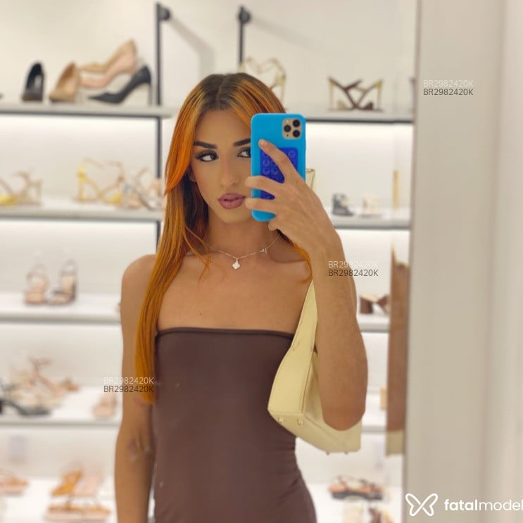 Acompanhante Lara Aciolli - Feed