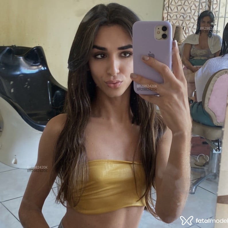 Acompanhante Lara - Feed