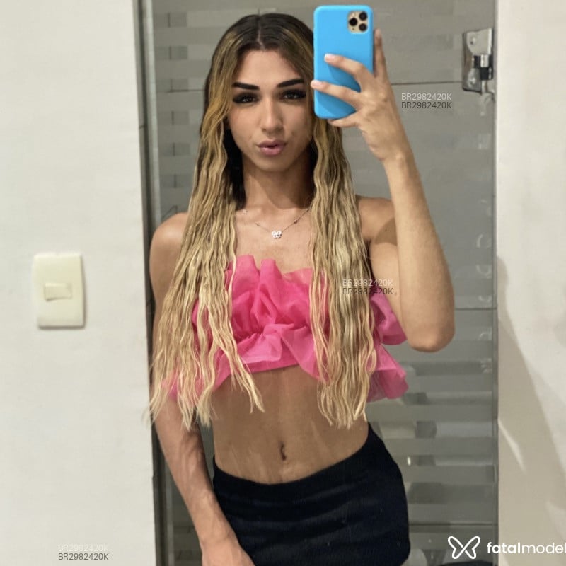 Acompanhante Lara - Feed