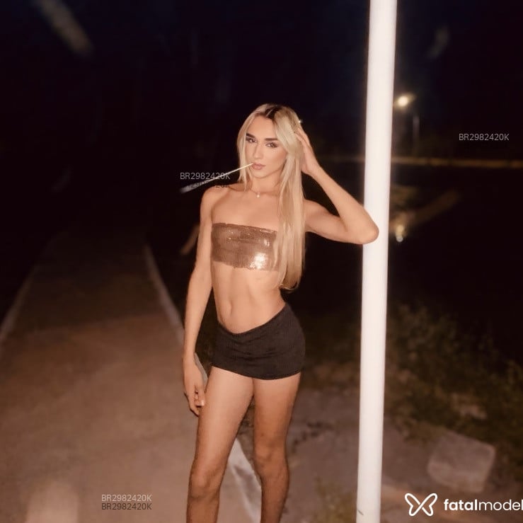 Acompanhante Lara - Feed