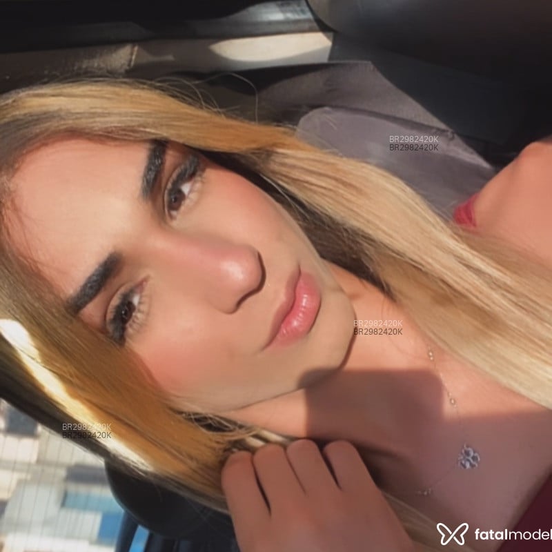 Acompanhante Lara - Feed