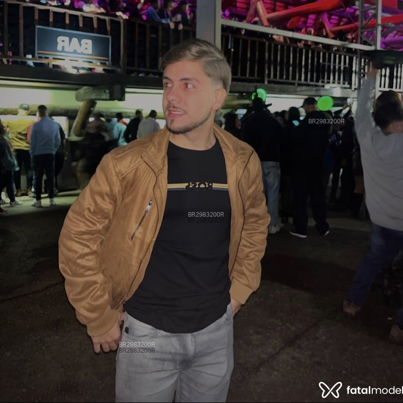 Acompanhante David - Feed