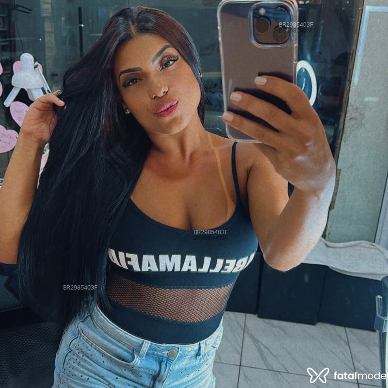 Acompanhante Sofia - Feed