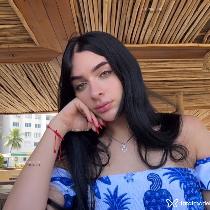Acompanhante Julia Magon - Feed