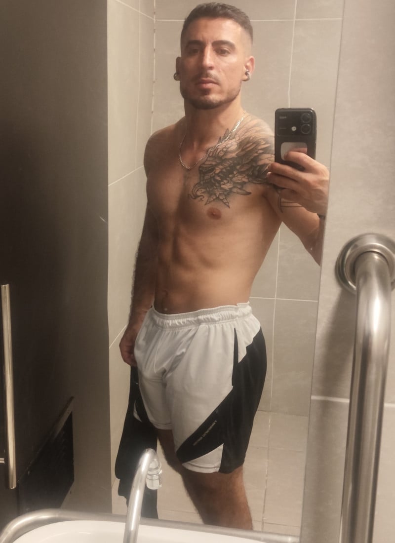 Acompanhante Luk Cesar - Feed