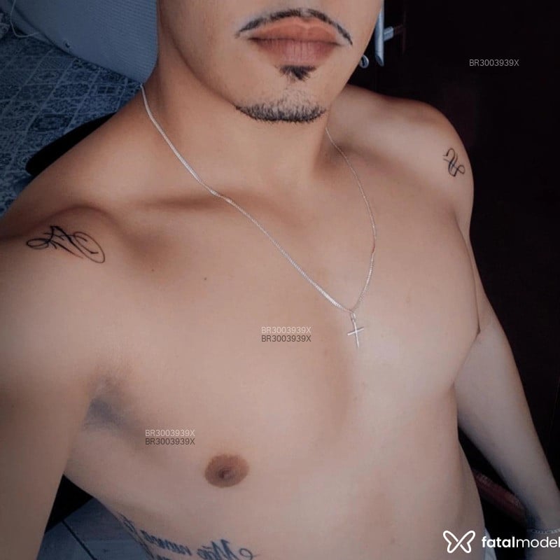 Acompanhante Malakut - Feed