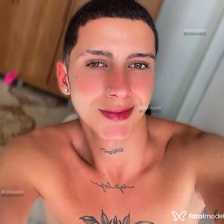 Acompanhante Kerlon Souza - Feed
