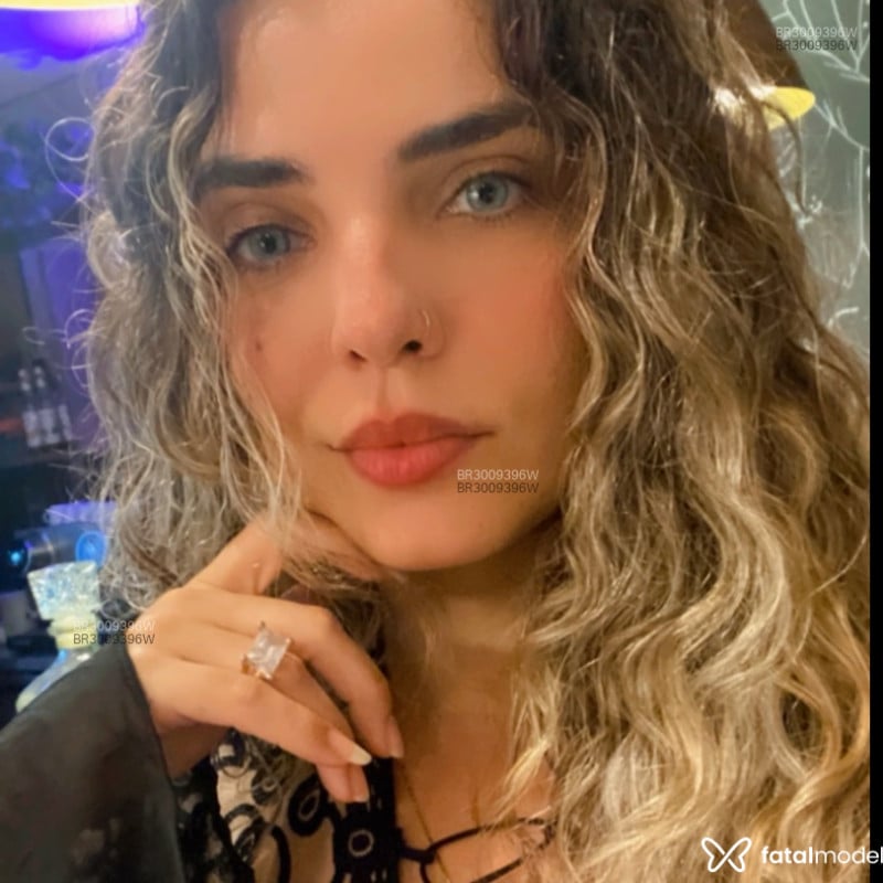 Acompanhante Débora Galdino - Feed