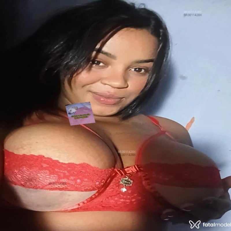 Acompanhante Nicole - Feed
