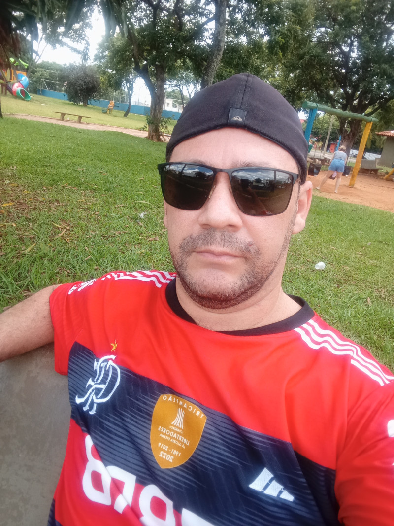 Acompanhante Rodrigo Rock - Feed