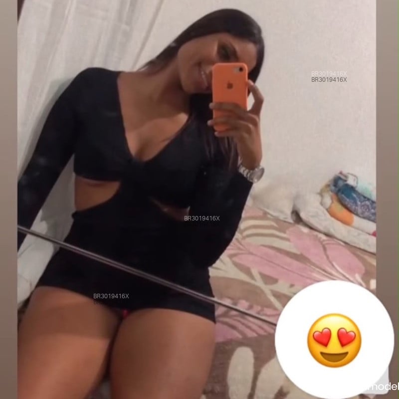 Acompanhante Beatriz - Feed