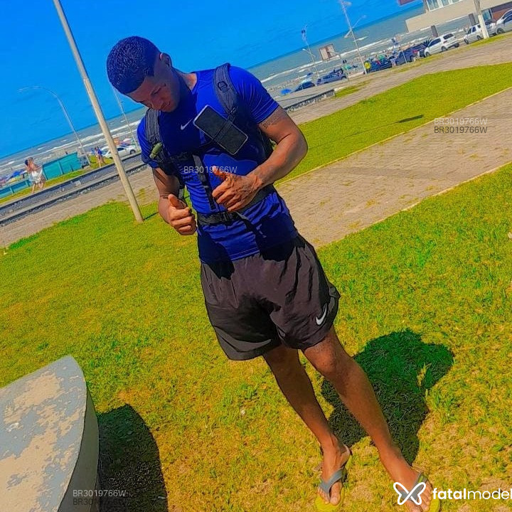 Acompanhante Douglas Alves - Feed