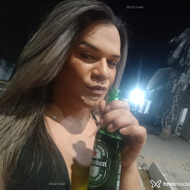 Acompanhante Purinha - Feed