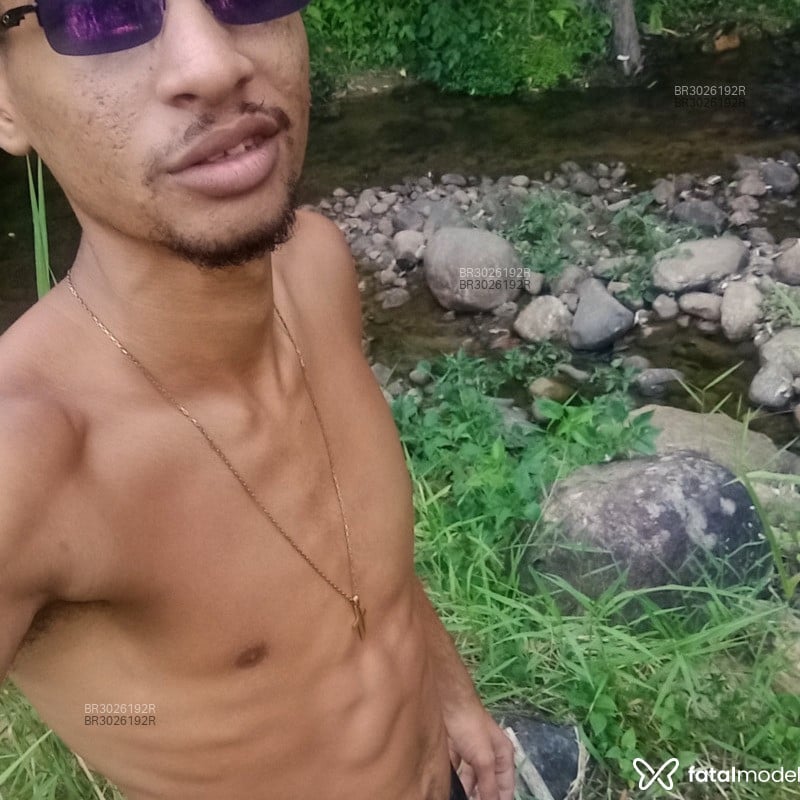 Acompanhante Matheus - Feed