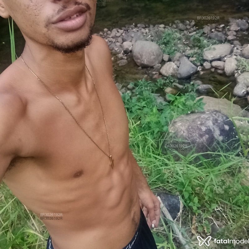 Acompanhante Matheus - Feed