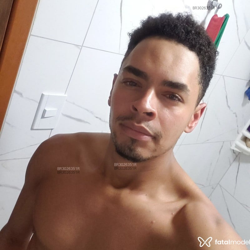 Acompanhante Matheus - Feed