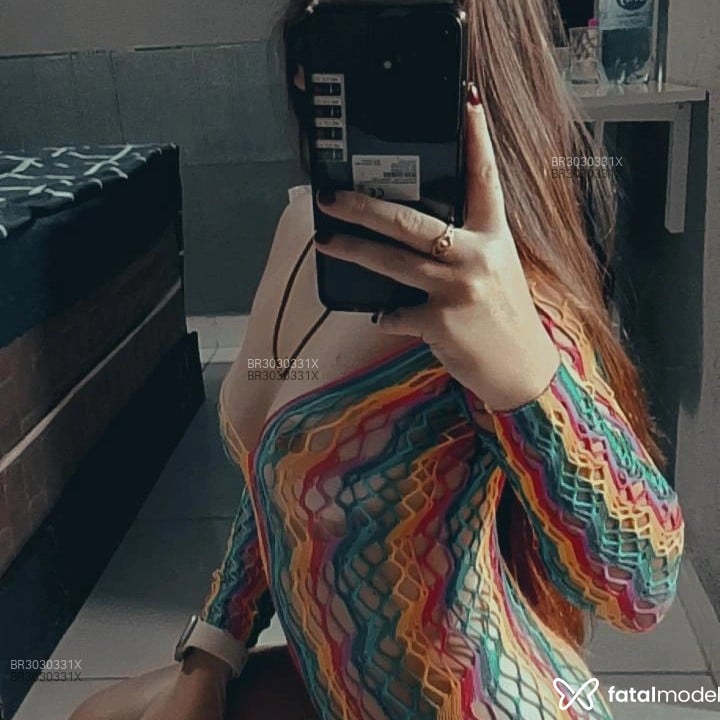 Acompanhante Letícia - Feed