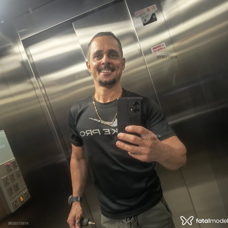 Acompanhante Máximos - Feed