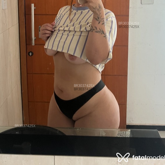 Acompanhante Stefany - Feed