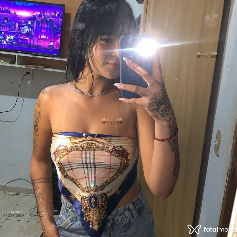 Acompanhante Paty - Feed