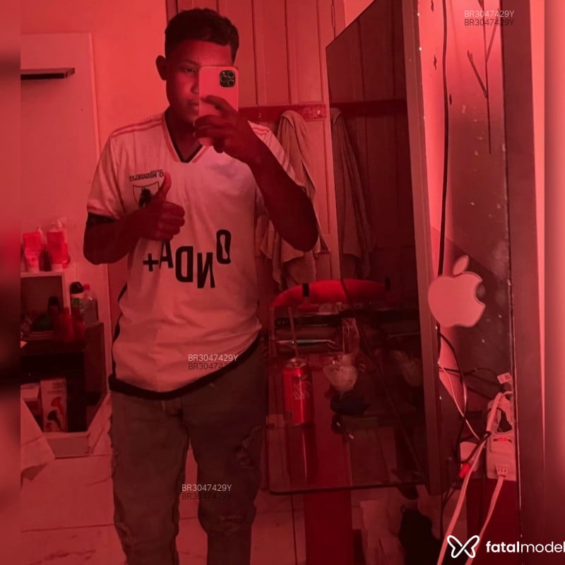 Acompanhante Daniel - Feed