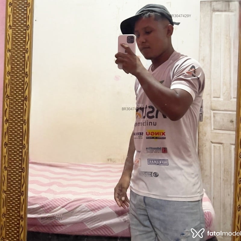 Acompanhante Daniel - Feed