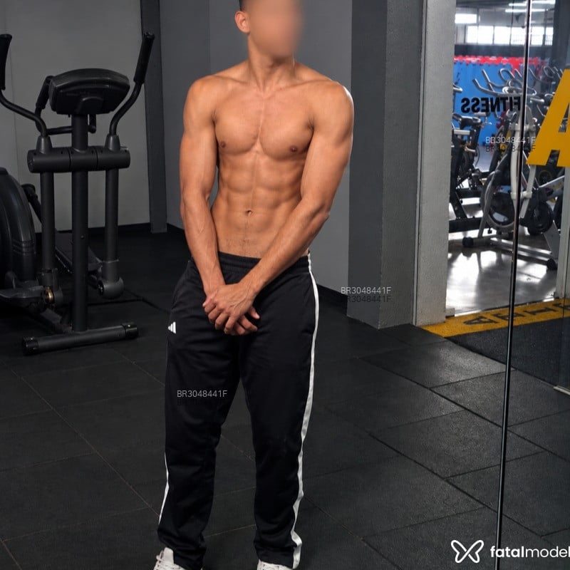 Acompanhante Cleber - Feed