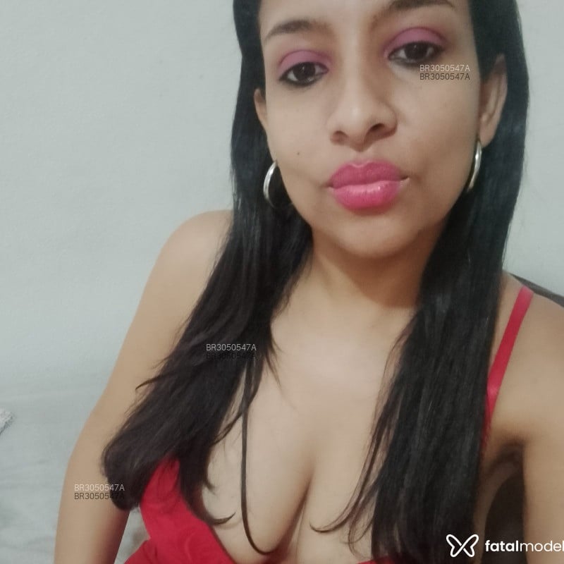 Acompanhante Morena - Feed