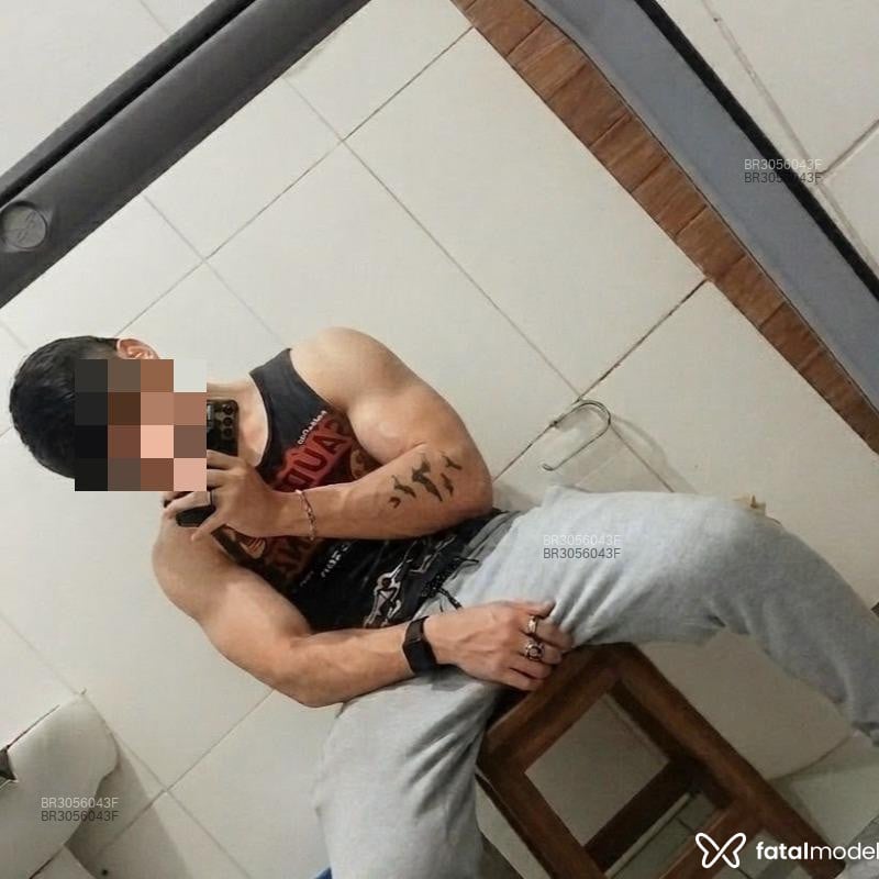 Acompanhante Kevinho - Feed