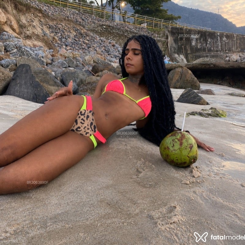 Acompanhante Luiza Lopes - Feed